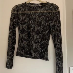 Sheer long sleeve top (Small)